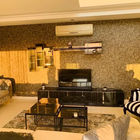 Villa Super Luxurious House With Amazing View *